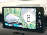 【マルチビューカメラシステム】専用のカメラにより、上から見下ろしたような視点で360度クルマの周囲を確認することができます☆死角部分も確認しやすく、狭い場所での切り返しや駐車もスムーズに行えます。