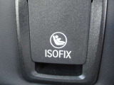 ISOFIXチャイルドシートアタッチメント