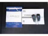 記録簿はお車の履歴書です。出どころのしっかりしたお車です。更に認定中古車の保証を付けてのお渡しです。