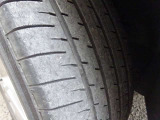 【タイヤの溝は御覧のとおりです】タイヤ代も金額が上がっておりますので、しっかりご確認ください!お気軽にお問い合わせくださいませ。