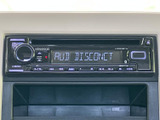 KENWOOD製のオーディオは、CDやラジオを楽しめます。お好みの音楽を車内で快適に。音響でドライブを盛り上げましょう。
