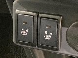 【シートヒーター】寒い日に重宝するシートヒーター!エアコンより早く温まってくれるので寒がりの人も安心ですね♪エアコンの温風は乾燥するから苦手、という方にもをおすすめです。