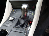MTモード付。発進時やシフトチェンジ時もストレスなくマニュアル運転を楽しめます♪