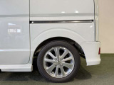 ☆全車専用機械でルームクリーニング施工してます!シートも、もちろん汚れや破れも無く非常に良いコンディションですよ☆(パックによります)