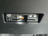 エンジンルームも綺麗に洗浄してから納車致します。普段あまり見ることが無い箇所だからこそ綺麗だと感動しますよね(*&acute;▽`*)