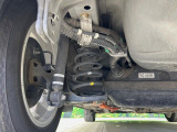 お車を安心してお乗りいただく為には、足回りの定期点検が欠かせません。サービスサポート(有償保証)では無料点検もご提供しており、安心のカーライフをお過ごしいただけるサポート体制が整っています。