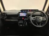 充実装備のタントカスタムのお買得車が入庫しました!ナビ、パノラマモニター、ETC、ナビ連動前後ドラレコ、クルーズコントロール、後席モニター、前席シートヒーター、両側パワスラなど装備の1台です!!