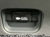 災害時の停電でもレクサスから電気が摂れます。不安な時代の安心人気装備です。