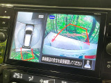 【アラウンドビューモニター】専用のカメラにより、上から見下ろしたような視点で360度クルマの周囲を確認することができます☆死角部分も確認しやすく、狭い場所での切り返しや駐車もスムーズに行えます。