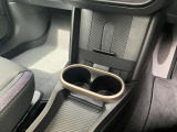 車両の詳細、ご質問につきましては、弊社営業スタッフまでお気軽にご連絡下さいませ。遠方のお客様には実車の詳細画像送信も承ります。