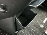 気の利いた装備と収納で運転もお片付けもラクラク♪