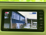 停車時にTVを楽しめるから、休憩時間にニュースや番組をチェックできます。長距離ドライブの待ち時間も快適に過ごせる便利な機能です。