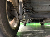 お車を安心してお乗りいただく為には、足回りの定期点検が欠かせません。サービスサポート(有償保証)では無料点検もご提供しており、安心のカーライフをお過ごしいただけるサポート体制が整っています。