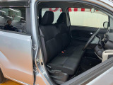 運転席広々