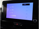 純正ナビを装備。タッチパネル式で使いやすく、お出かけもラクラクです。