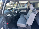 毎日全国の仕入れ先から厳選した車を仕入れております!プロの査定士の検査を受けた車を仕入れ、入庫後も社員が1台1台を走行チェックや状態確認・装備確認などを入念に行います。