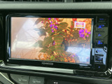 停車時に映像コンテンツを楽しめるTV画面を搭載。移動時間を有効活用し、より快適なカーライフを演出します。