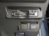 高速道路の料金所をスムーズに通過できるETC車載器♪※別途セットアップ料金を申し受けます。