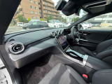 時間や距離的な都合で実車をご覧になれないお客様、ご安心下さい。私共がお客様の目の代わりとなって、お車を確認させて頂きます。詳細の写真を撮影しメール等でお送りさせて頂きます。お気軽にお申し付け下さい。