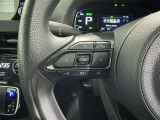 ステアリングスイッチ装備!運転しながら手元でオーディオの操作などができます。