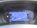 運転にかかわる主要な情報は、12.3インチのデジタル液晶ドライバー・ディスプレイにわかりやすく表示されます。お好みの表示パターンと背景色へと変更できますので、状況に合わせてお選びください。