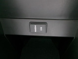USB&HDMI入力端子で電子機器などの充電や接続もスムーズに行えます。