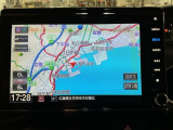 ナビ搭載車です!ナビがあれば初めての道でも安心して運転でき、よりドライブも楽しめますね♪