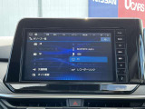 Bluetooth対応の日産純正ナビなのでスマホの音楽を車内で聴けるのでお出かけの時もお気に入りの曲を聴きながらノリノリドライビング♪