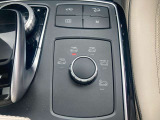 スタッフ全員が自動車保険の資格を保有しており、万が一の事故の際のサポート体制を整えております。メルセデス・ベンツ自動車保険プログラムをご用意しております。無料証券診断を行います!