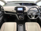 セレナ 1.2 e-POWER ハイウェイスターV 