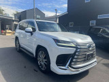 LX 600 エグゼクティブ 4WD 