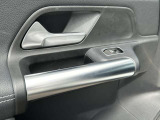 特別低金利2.9%(実質年率)対象車!残価設定型ローンやボーナス併用にて試算も可能でございます。
