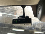 【ドライブレコーダー】ドライブレコーダー装備!走行中はもちろん、あおり運転や事故に遭遇した際、映像で記録し、万一のリスクに備えます。※記録用SDカードはお客様ご自身でご準備いただく必要があります。
