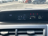 【スピードメーター】メーターがシンプルで見やすく運転しやすいですね!