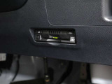 ETC!料金所も止まる事無くスイスイです!窓を開ける必要も無いので雨や花粉、排気ガスの浸入もありません!今や必需品ですネ!