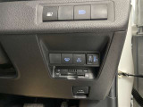 運転席周辺にある各種スイッチ画像です。今では必須アイテムのETCも装備(^^♪