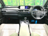 UX 250h バージョンL 
