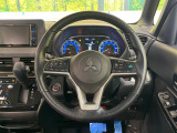 【純正革巻きステアリング】上質な革を使用することで、手にしっかり馴染みとても運転しやすいハンドルです♪