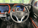 【ステアリングスイッチ】運転中、前方から目線をそらすことなく、オーディオ等の操作が可能な便利機能!安心&快適なドライブを演出してくれます♪