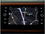 VW純正インフォティメントシステム「DiscoverPro」大変使いやすいタッチパネル型ナビゲーションでETC2.0とバックカメラが付いています。