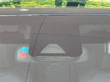 【トヨタセーフティセンス】走行中に前方の車両等を認識し、衝突しそうな時は警報とブレーキで衝突回避と被害軽減をアシスト。より安全にドライブをお楽しみいただけます。