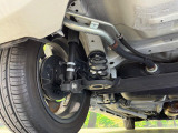 お車を安心してお乗りいただく為には、足回りの定期点検が欠かせません。サービスサポート(有償保証)では無料点検もご提供しており、安心のカーライフをお過ごしいただけるサポート体制が整っています。