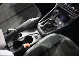この度は数ある中から弊社認定中古車をご覧いただき誠にありがとうございます。スペースの都合上、店舗で展示していない場合がございますの事前にお問い合わせくださいませ。