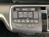 トリプルゾーンコントロールフルオートエアコンなので、スイッチ1つでオールシーズン、運転席や助手席、リア席を別々に快適温度に設定する事が出来ます。