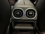総在庫で600台ほどの取り扱いがございます。弊社デモカー使用の車両やメーカー使用の車両などもご紹介ができます。