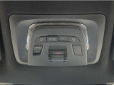 急な体調不良時や事故発生時、あおり運転の被害に遭遇した時にヘルプネットボタンを押すだけでヘルプネットセンターのオペレーターにつながります。