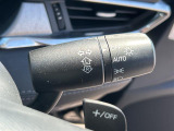 【オートライト(AUTO)】外の明るさをシステムが感知して、自動でヘッドライトが点灯します!ヘッドライトをつけ忘れを防ぐ便利機能です。