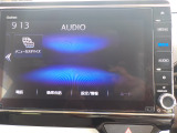 運転席から各種ボタンの操作がしやすいように設計されたデザイン。ドライブなでもスマートに操作ができます♪