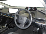 見通しのよいすっきりとした視界で、誰でも運転しやすいです。運転のしやすさは疲れにくさにも繋がりますよ♪