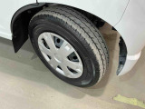 安全安心な走行のために、納車前には小さなクルマを知り尽くしたエキスパートが基本性能に関わる機能や状態を徹底的に点検しています。